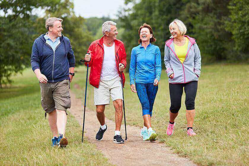 How A Healthy Social Life Helps You Live Longer Blue Ridge By Discovery Senior Living 5647